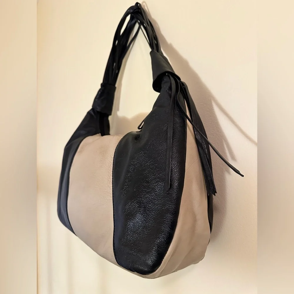 Danilo’s Honduras Shoulder Satchel Black and Cream